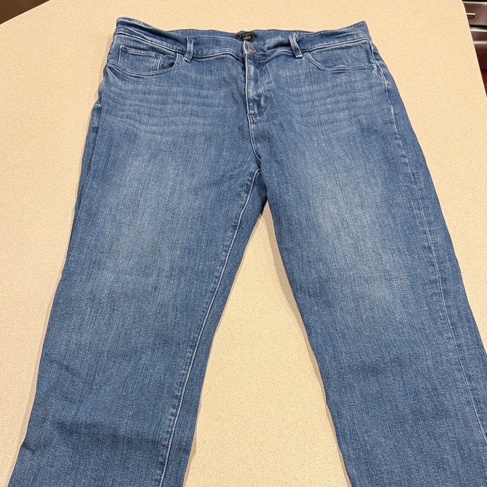 Ann Taylor Straight Leg Blue Jeans